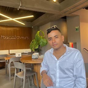 Fabio M.