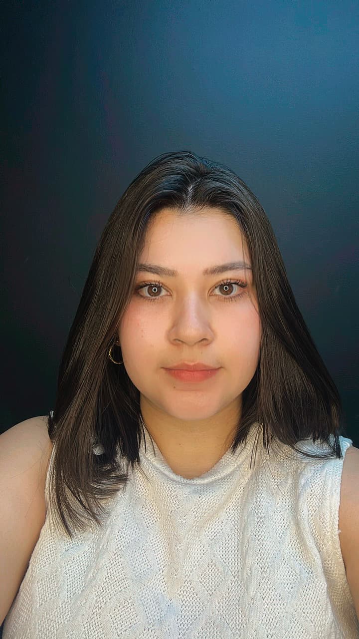 Daniela R.