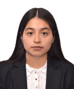 Fernanda B.